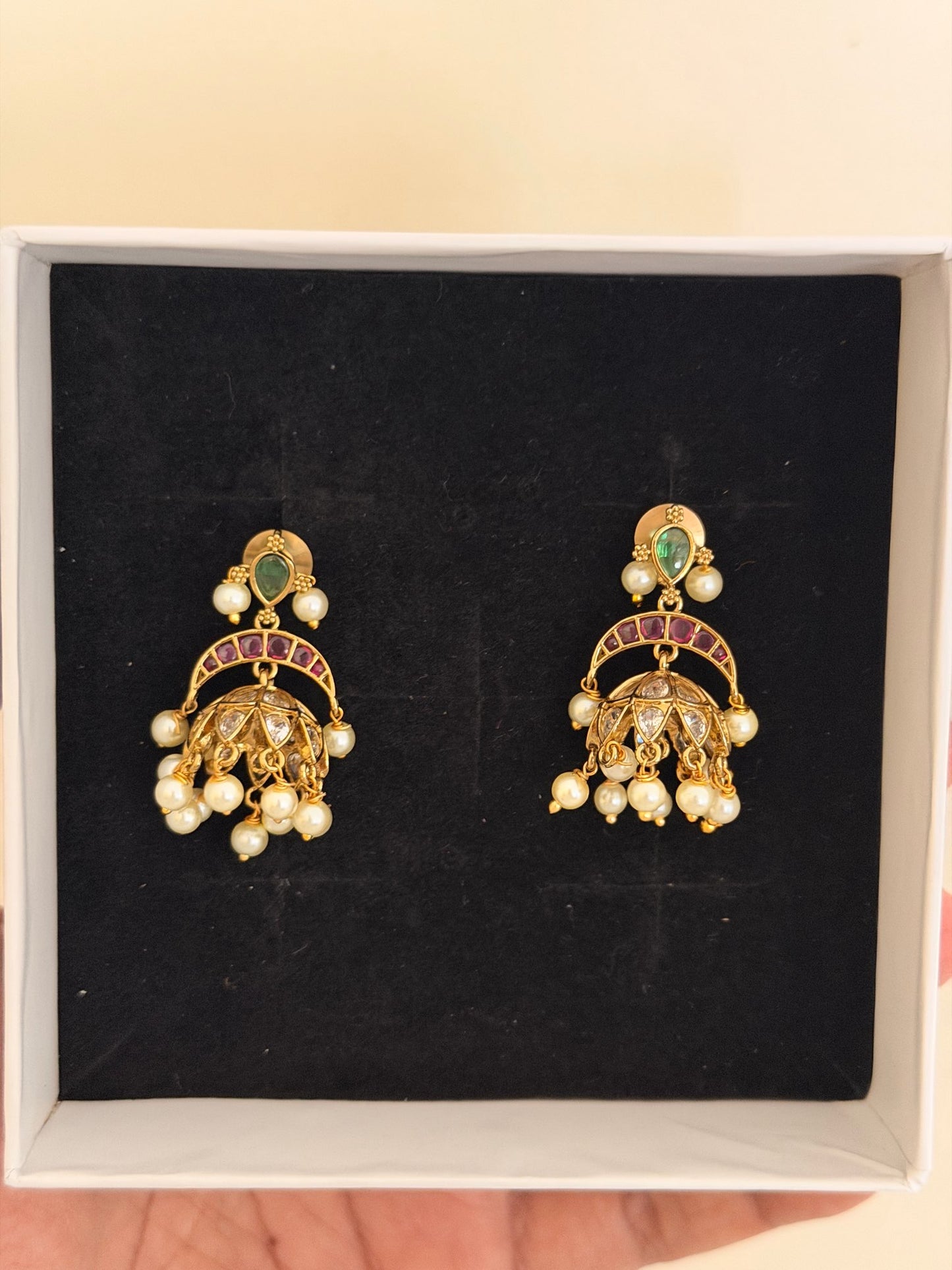 Minimalist Kemp Stone Jhumka Earrings with Pearls
