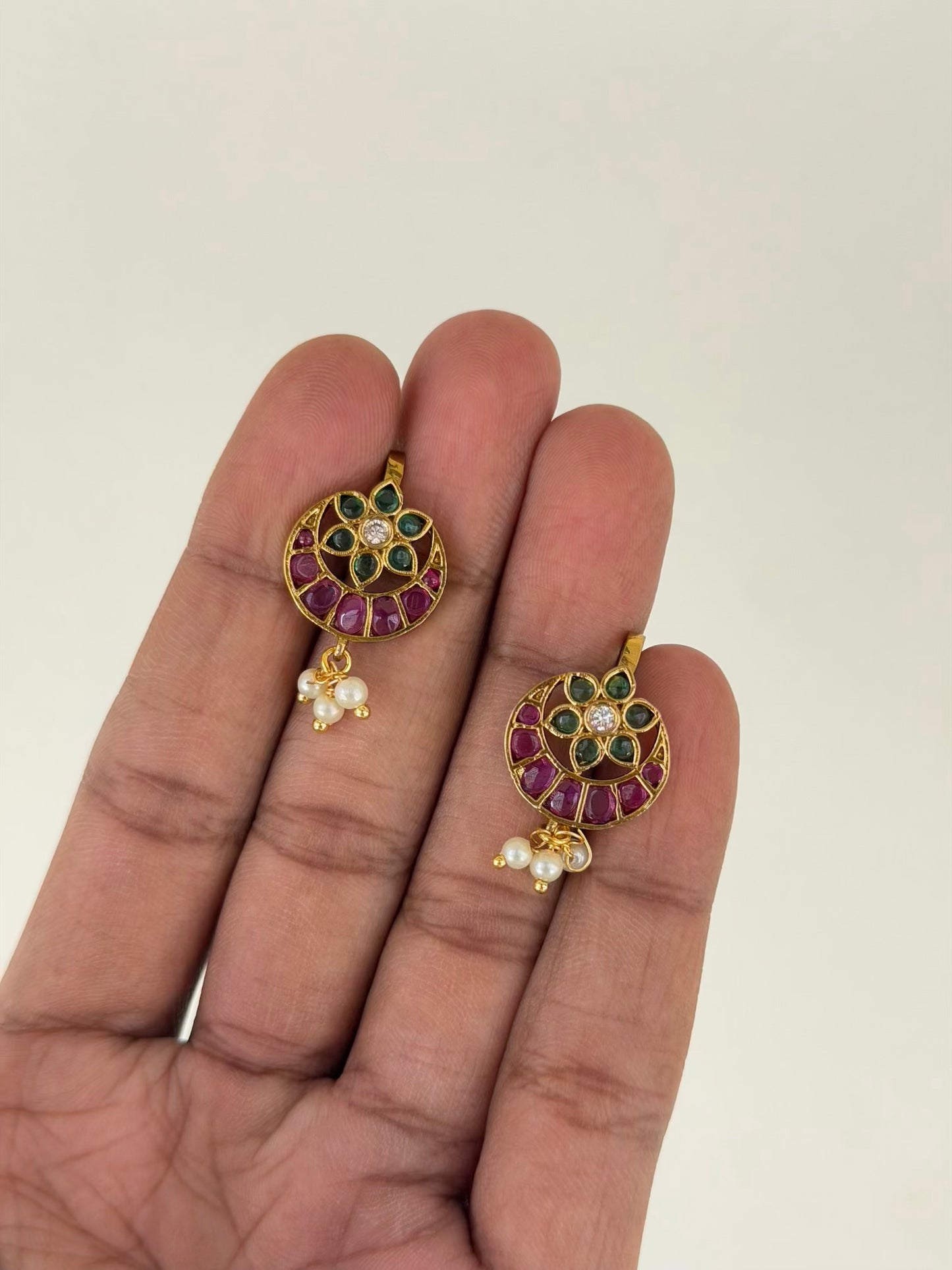 Floral Kemp Stone Bugadi with Pearl Drops