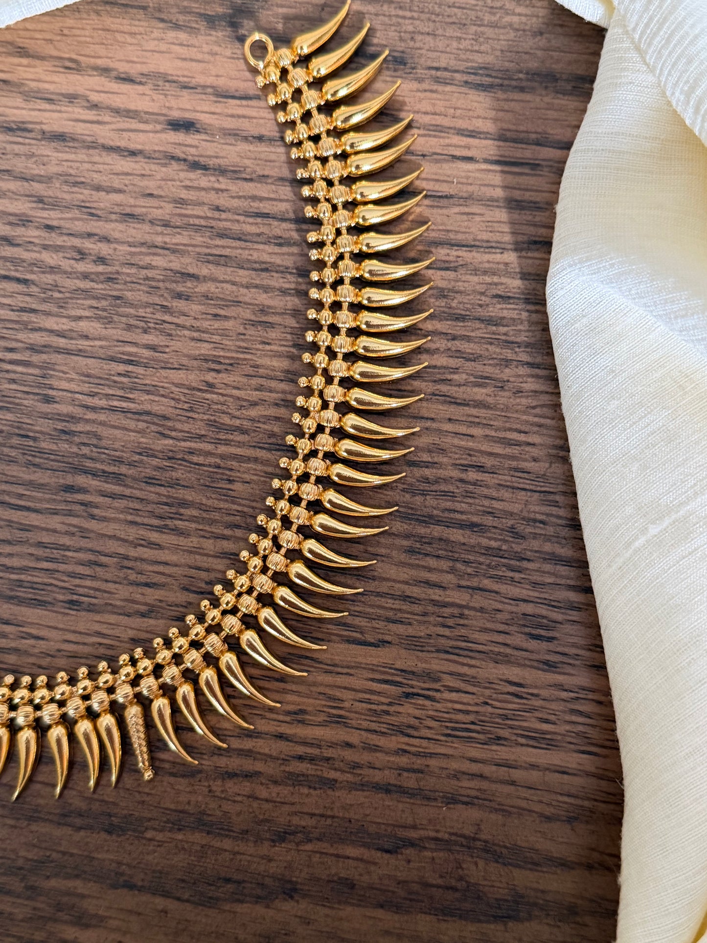 Traditional Kerala Style Mulla Mottu Mala Necklace Set