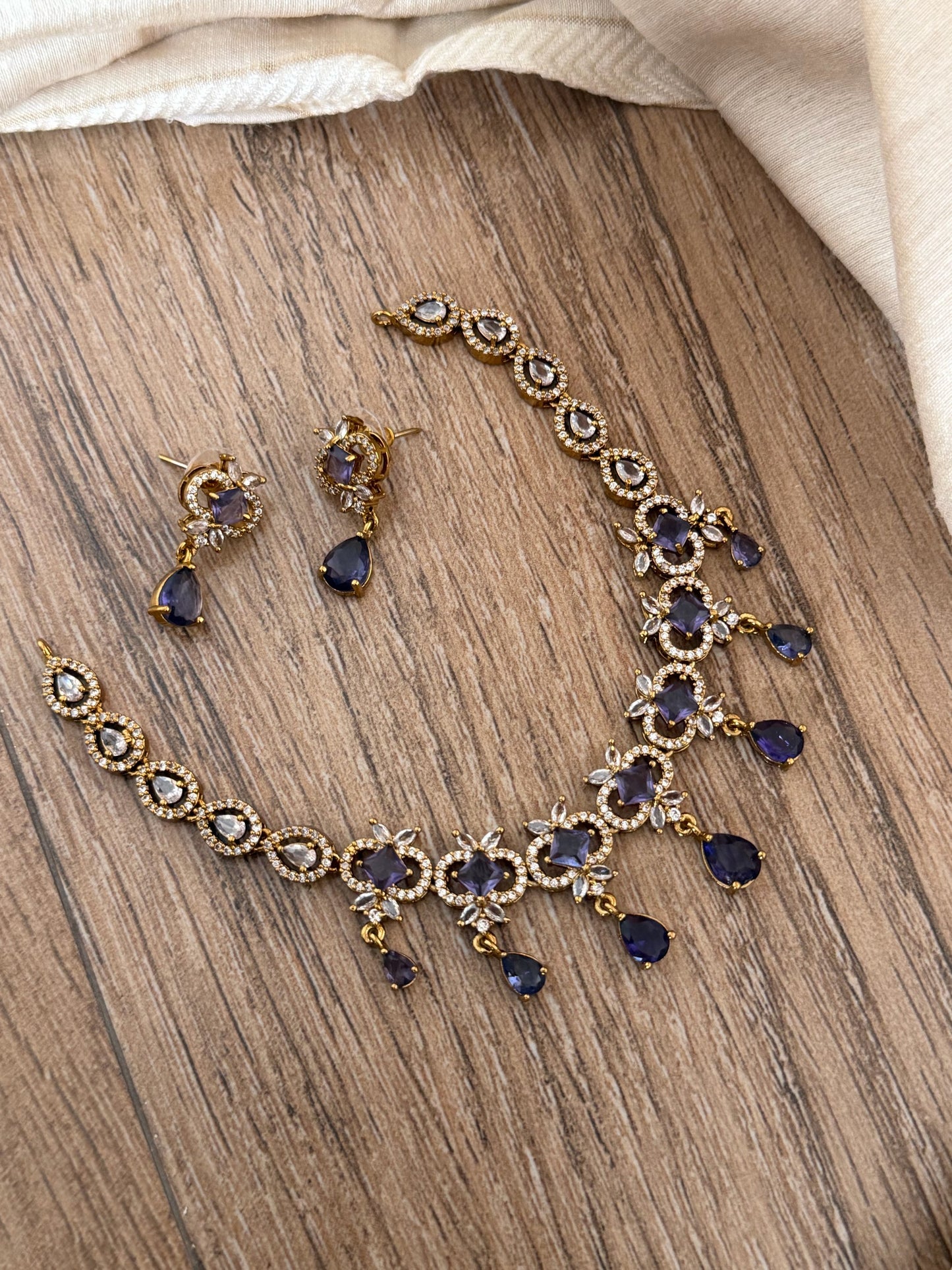 Diamond Look Necklace Set with Earrings