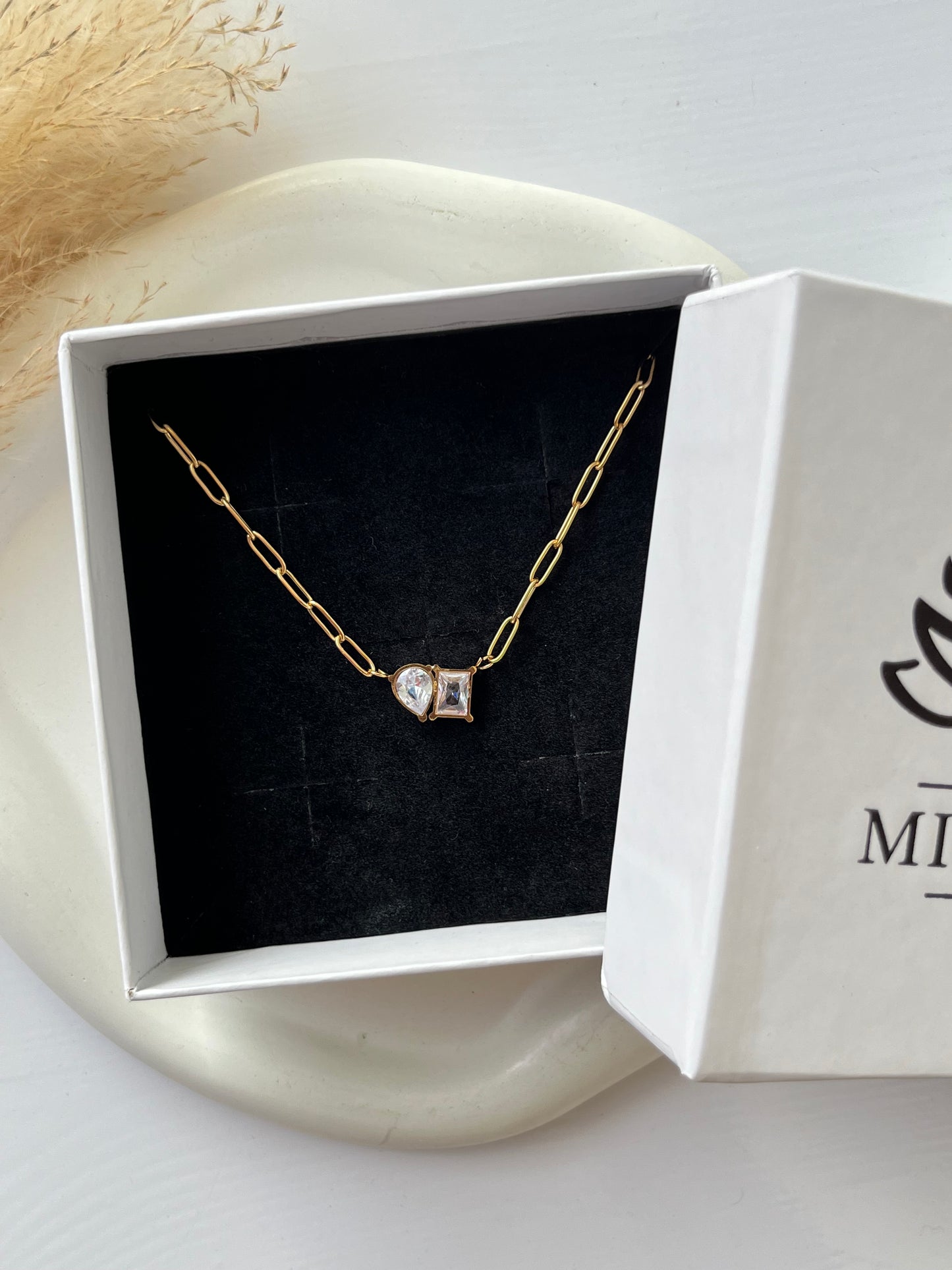 Finley Necklace
