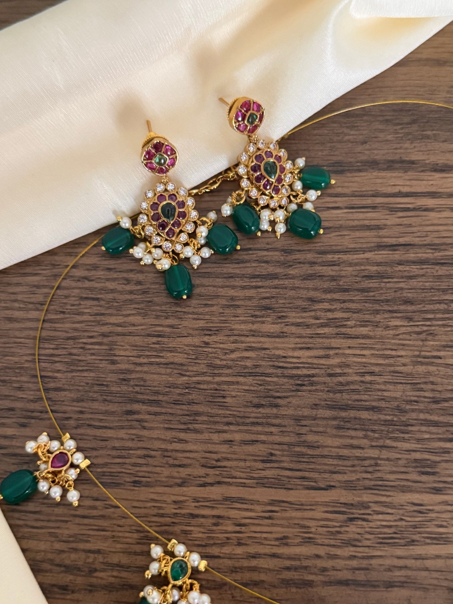 Premium Multi-Charm Emerald and Ruby Invisible Chain Necklace Set