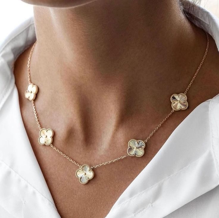 Golden Klee Necklace