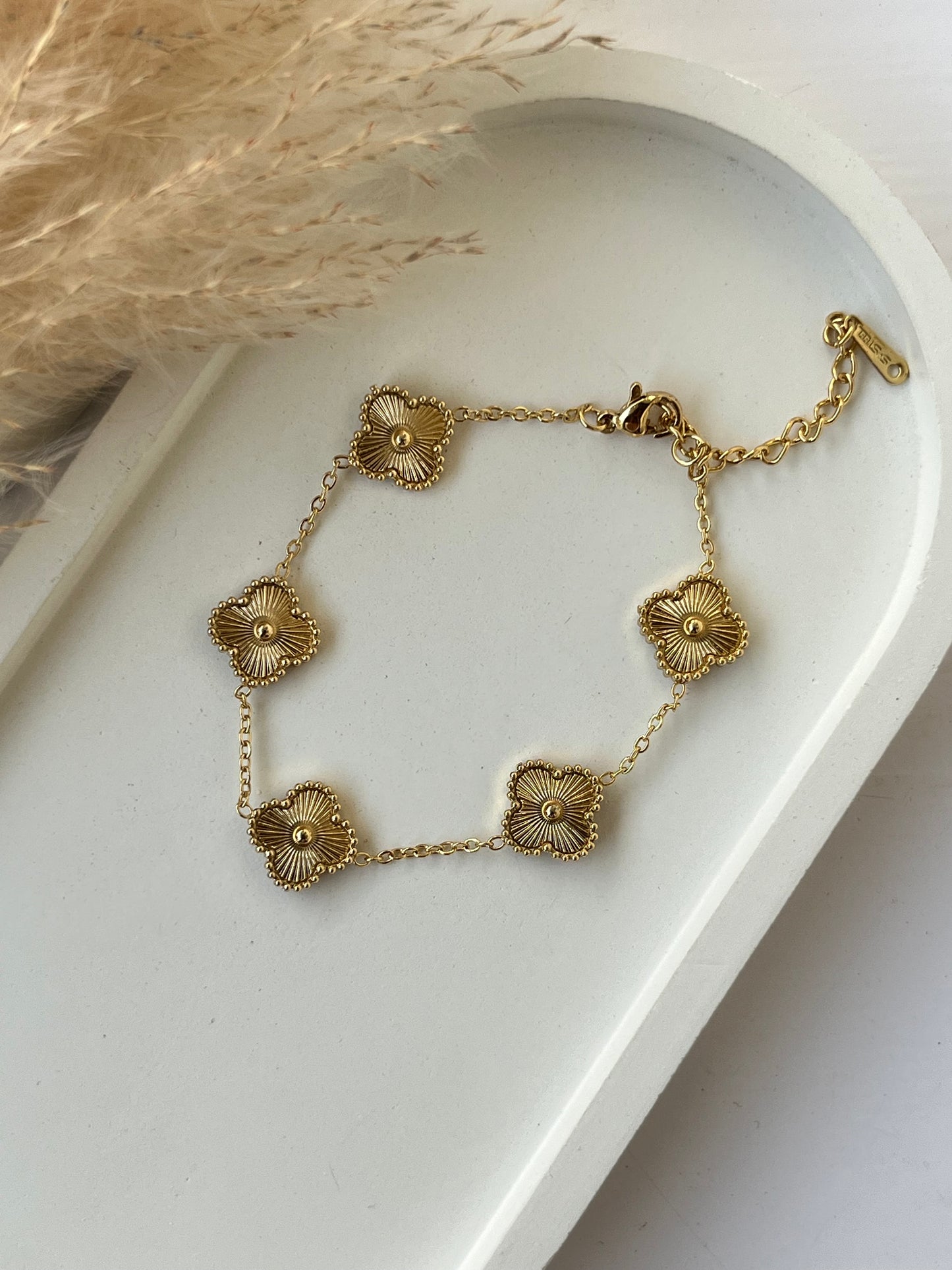 Elsie Bracelet - Golden