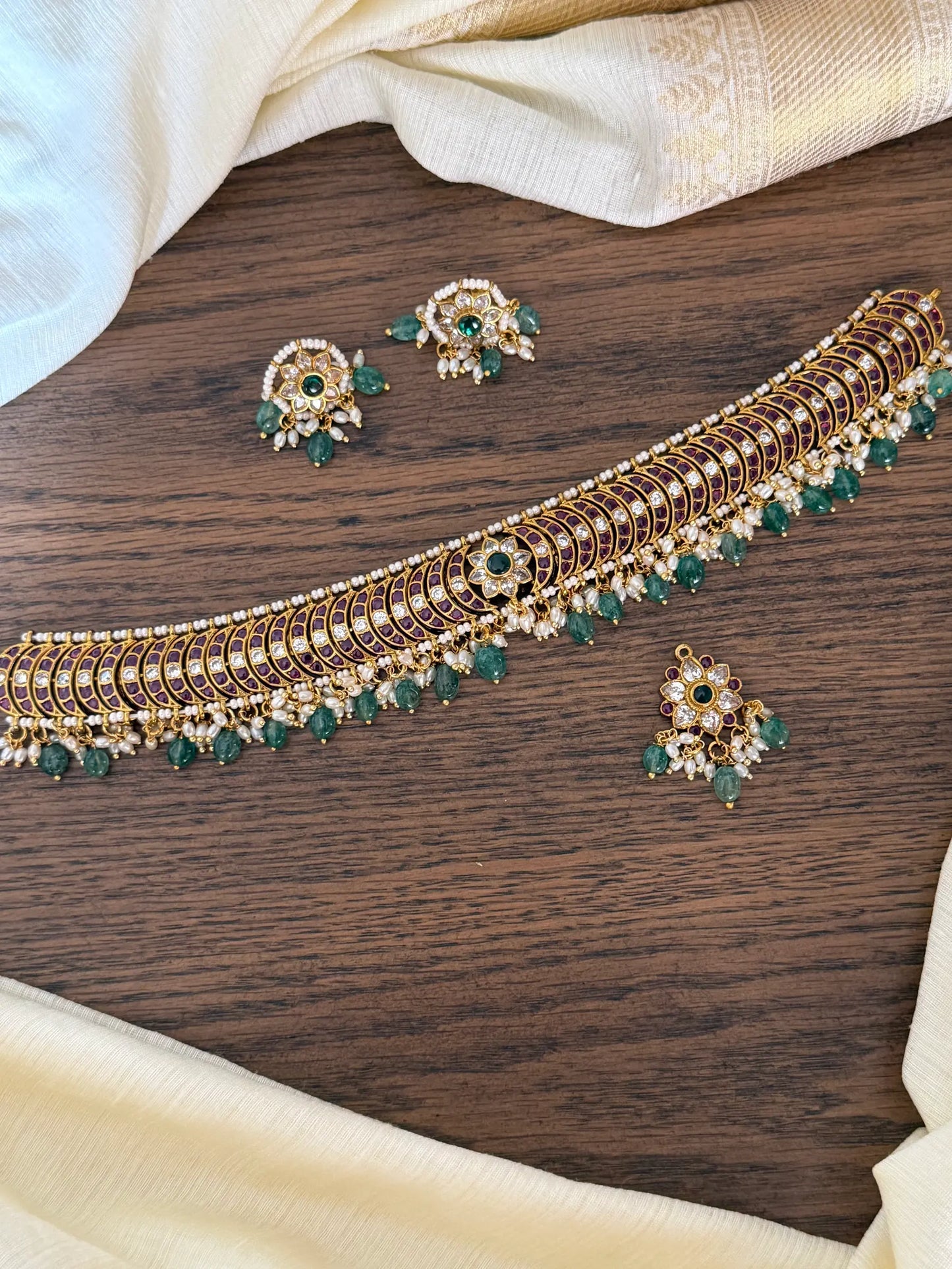 Green Bead Choker Necklace Set