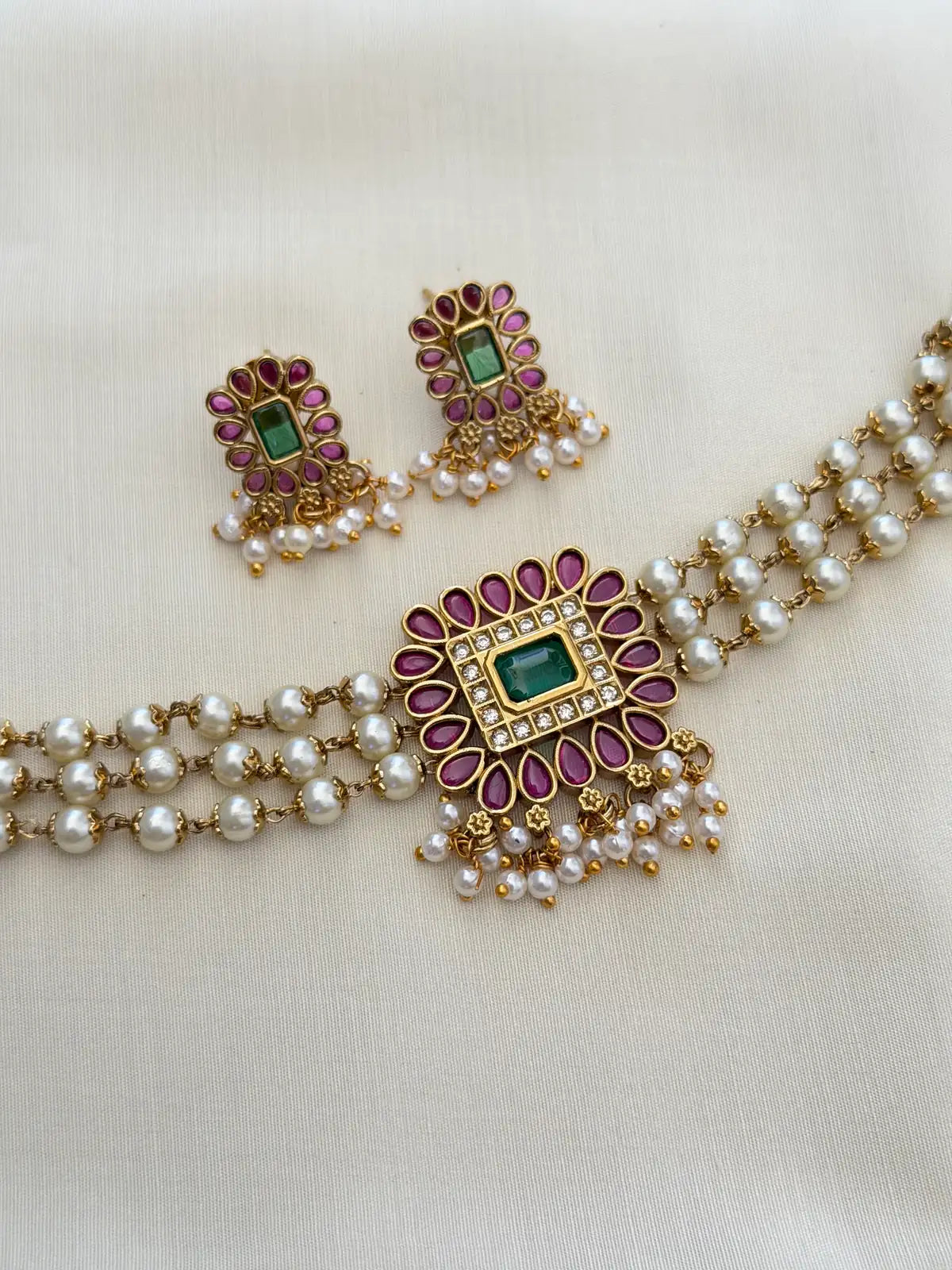 Kemp Pearl Choker
