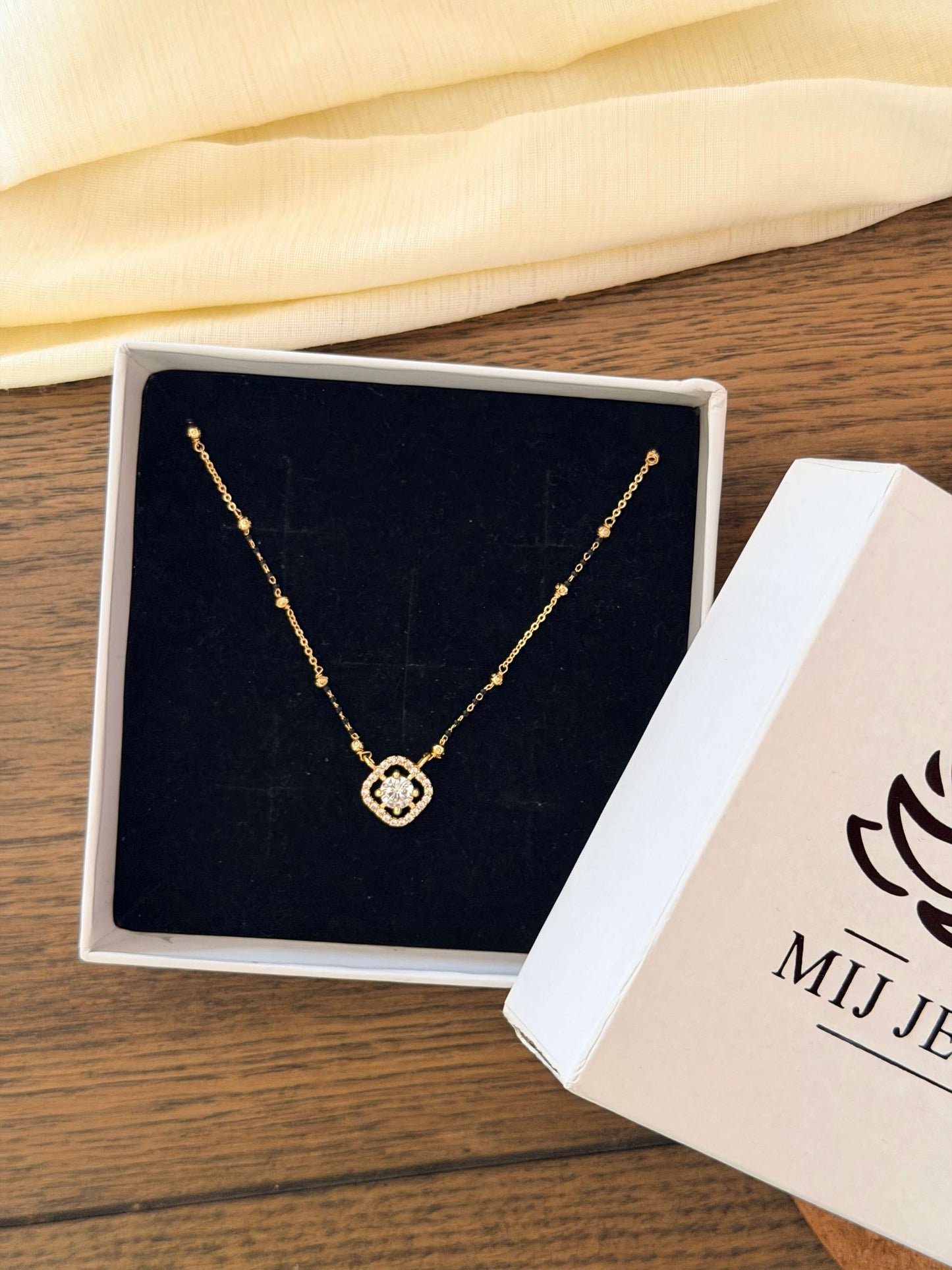 Bina Designer Mangalsutra