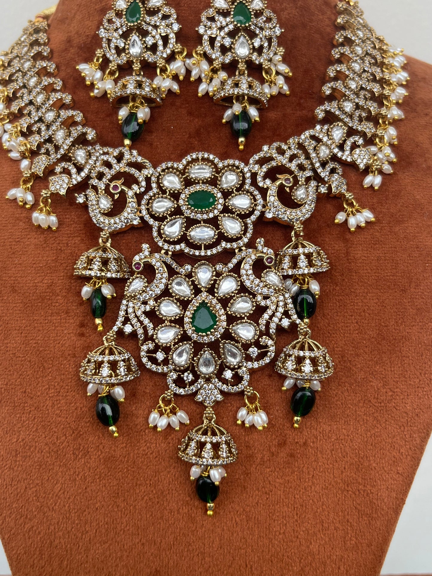 Kundan Peacock Motif Necklace Set with Emerald Accents – Bridal & Semi-Bridal Elegance