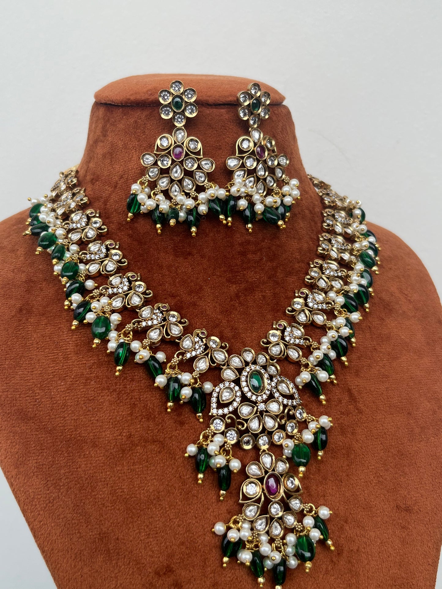 Peacock Motif Kundan Necklace Set with Green Monalisa Beads – Bridal Elegance