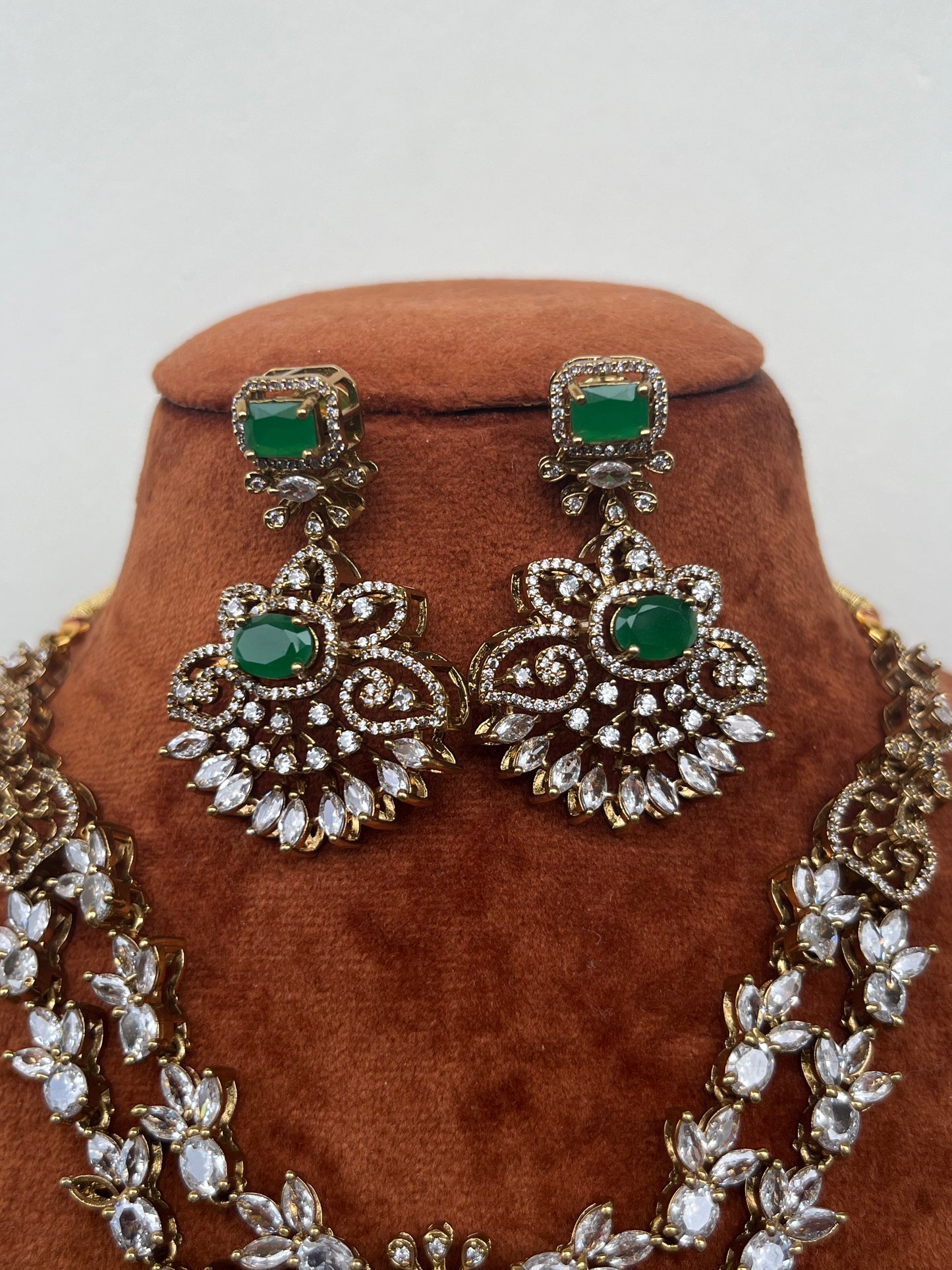 Victorian Double Layer Floral Necklace Set – Mint & Green Variants
