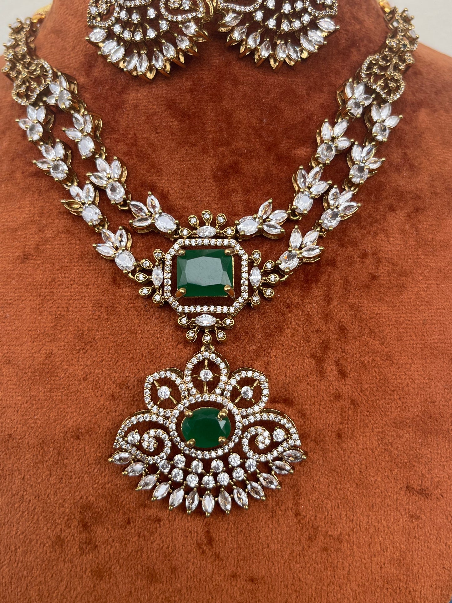 Victorian Double Layer Floral Necklace Set – Mint & Green Variants