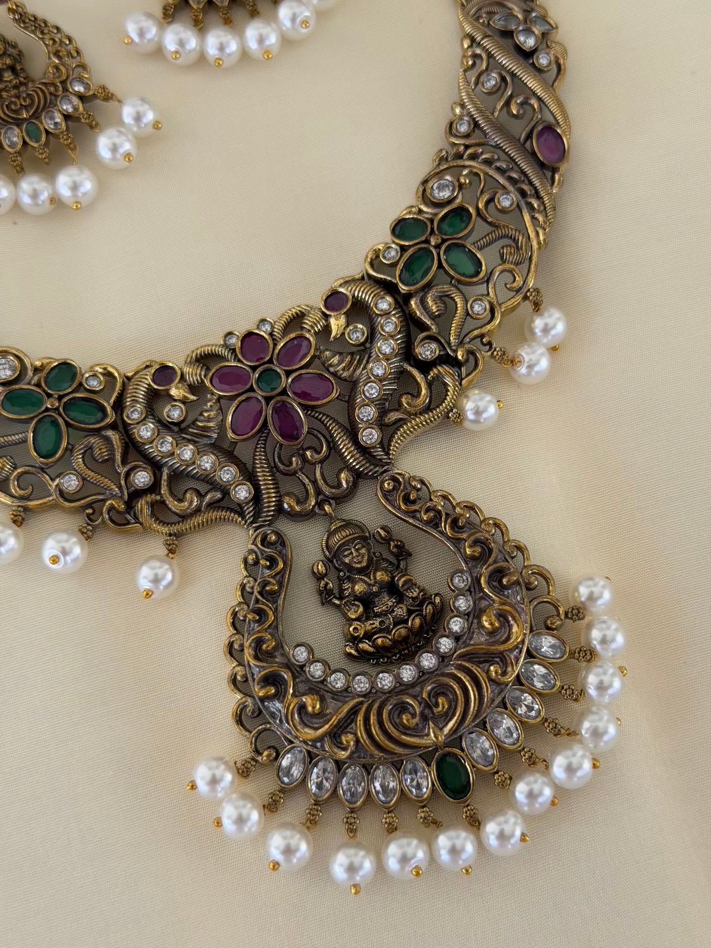 Antique Victorian Floral Lakshmi Necklace Set with Matching Earrings