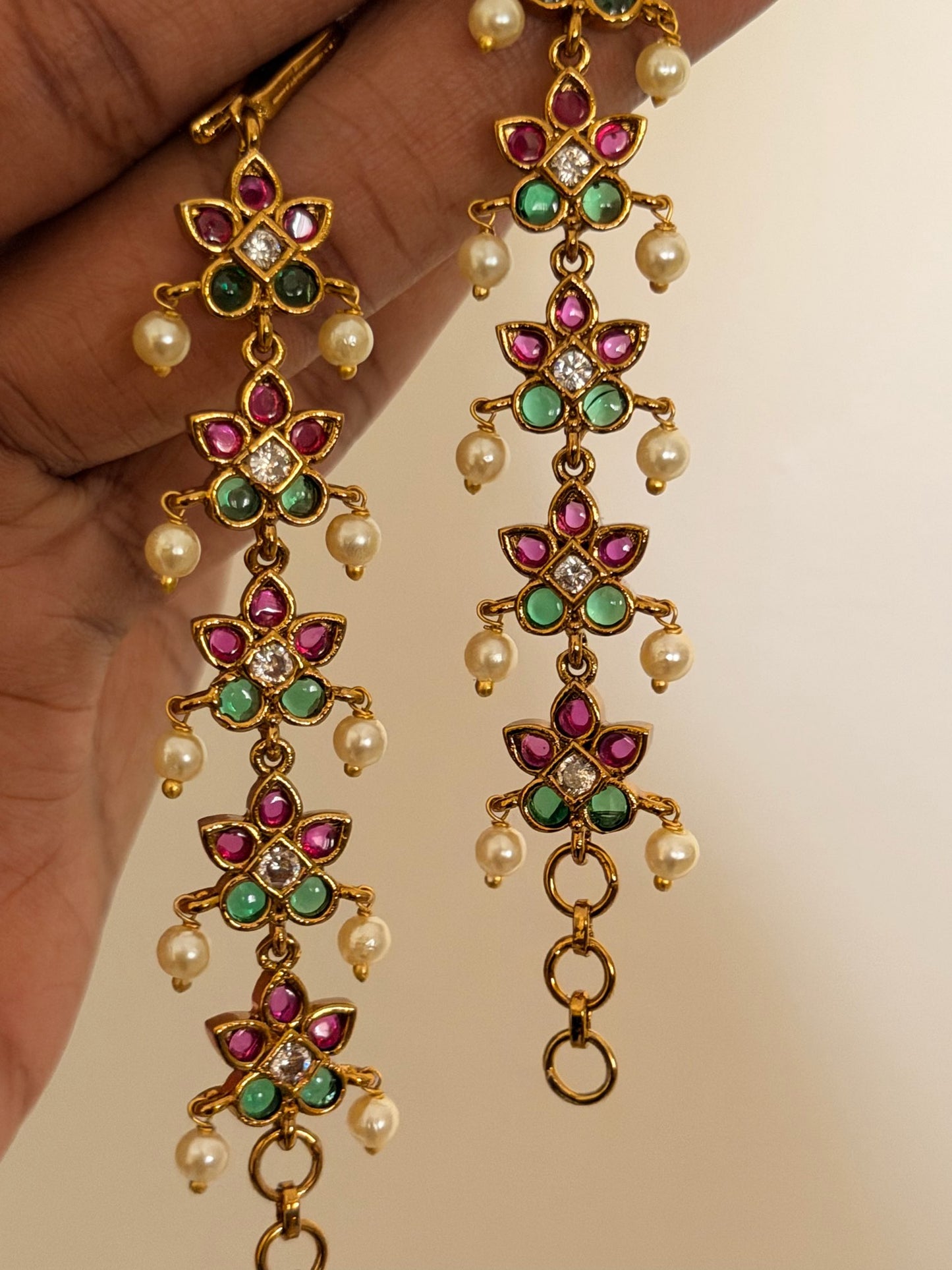 Floral Cluster Multi-Stone Mattal
