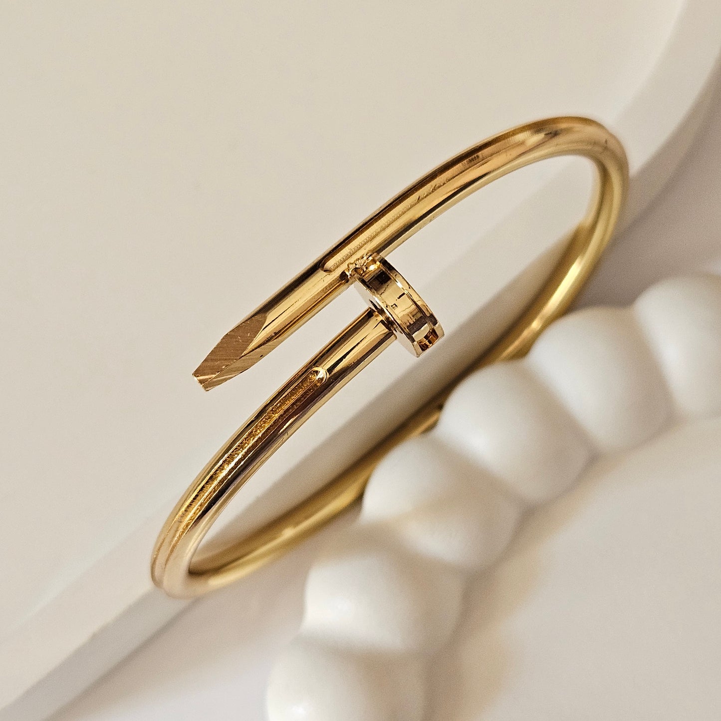 Nail Band
