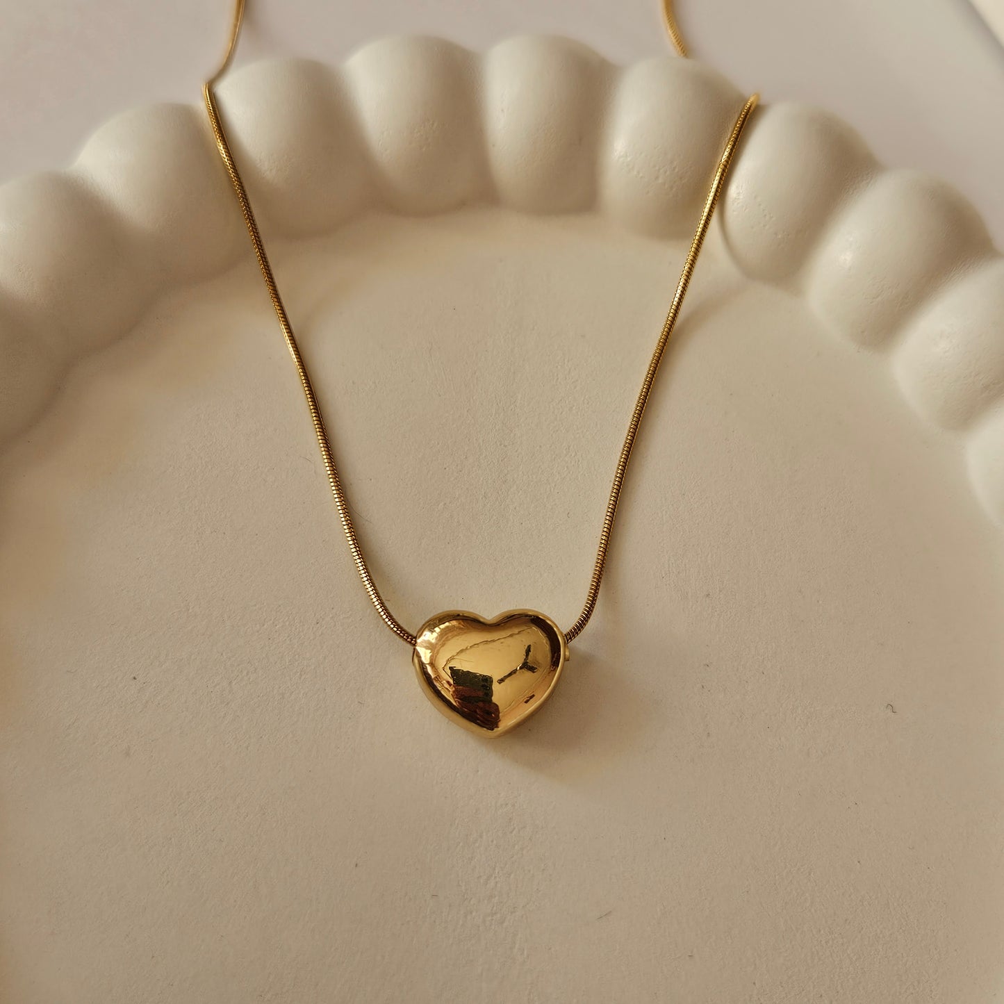 Cora Necklace