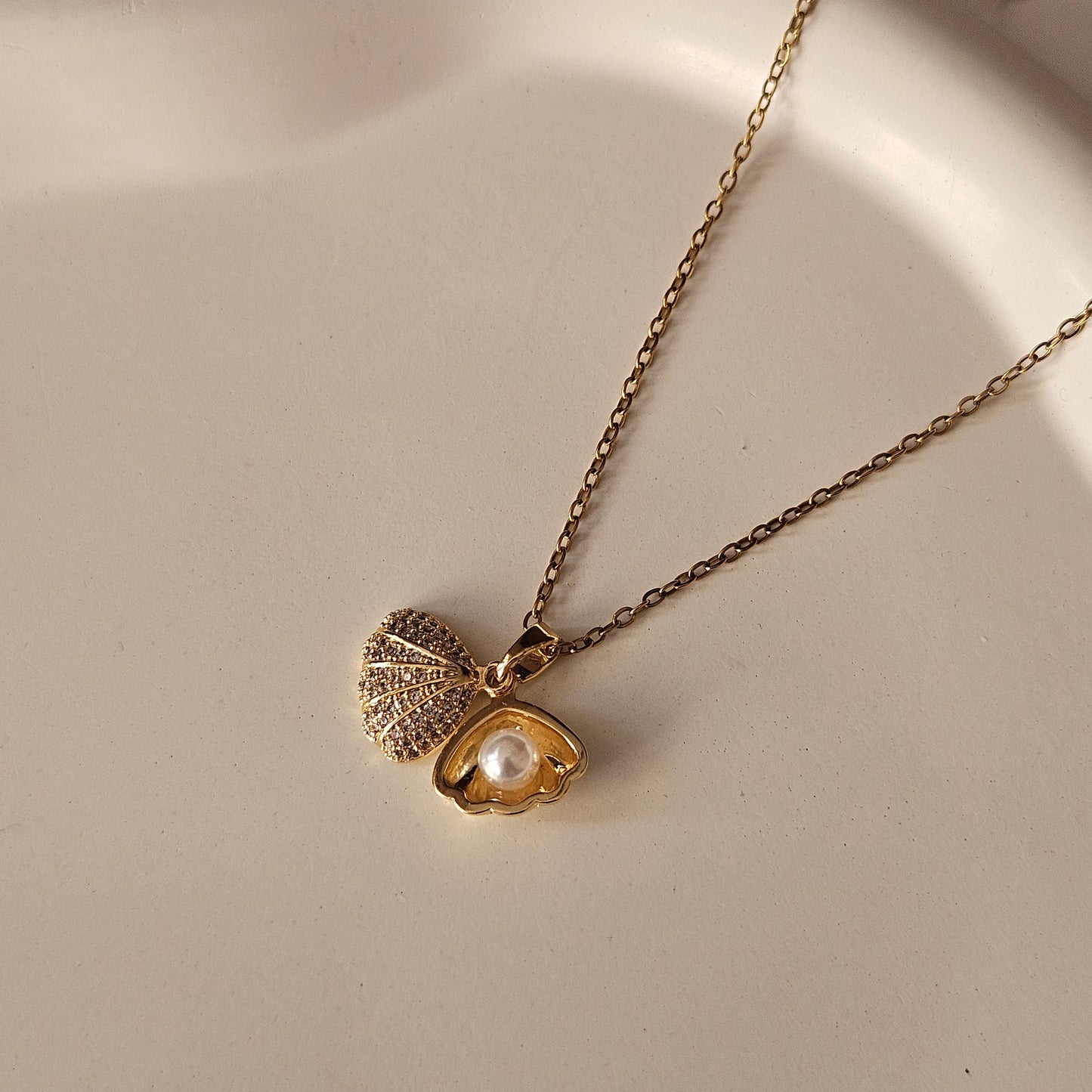 Maurea Necklace