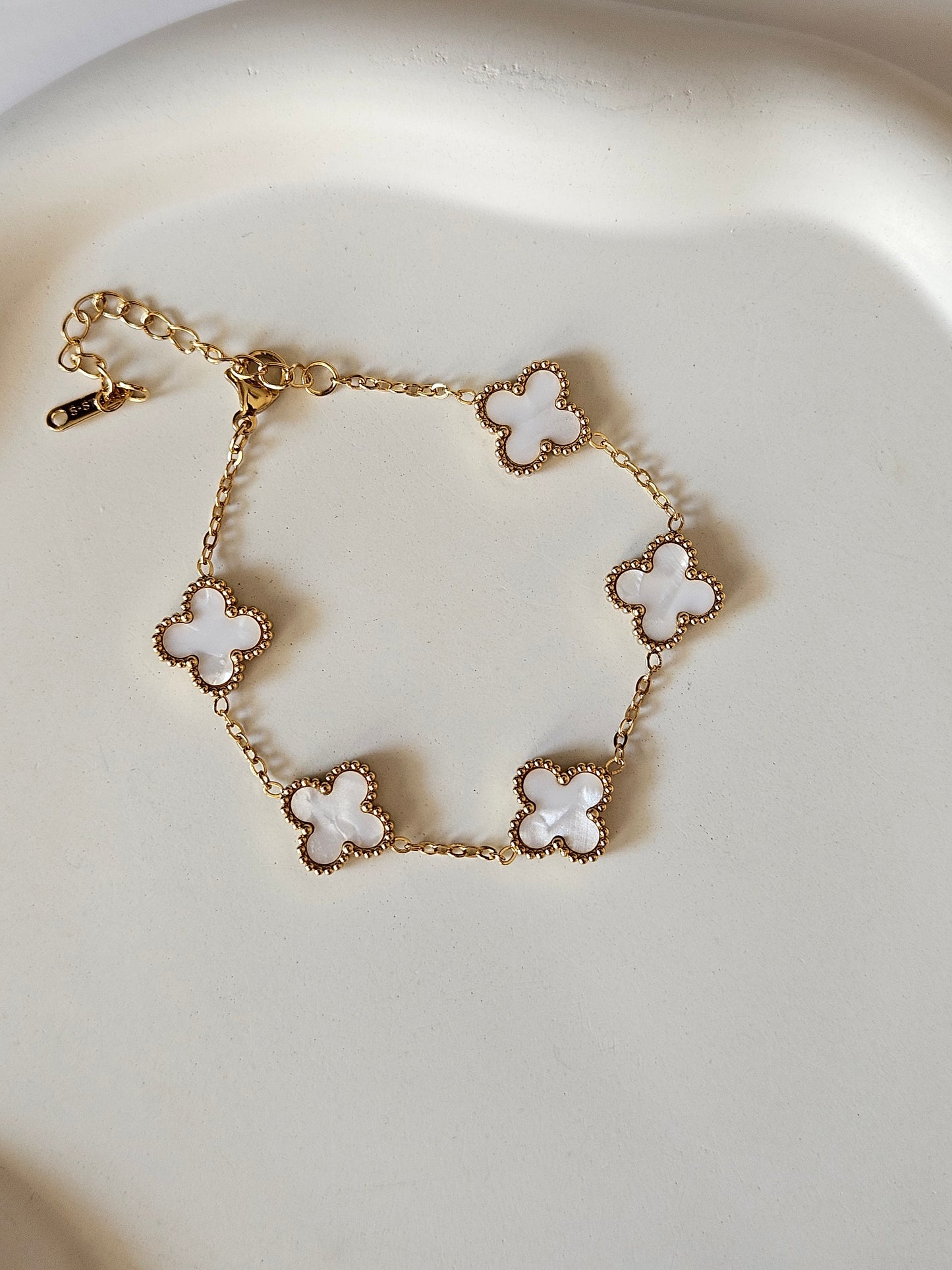 White Clover Rakhi Gift Combo – Necklace, Studs & Elsie Bracelet