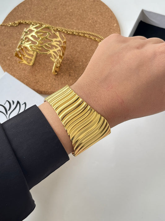 Lou Bracelet Cuff