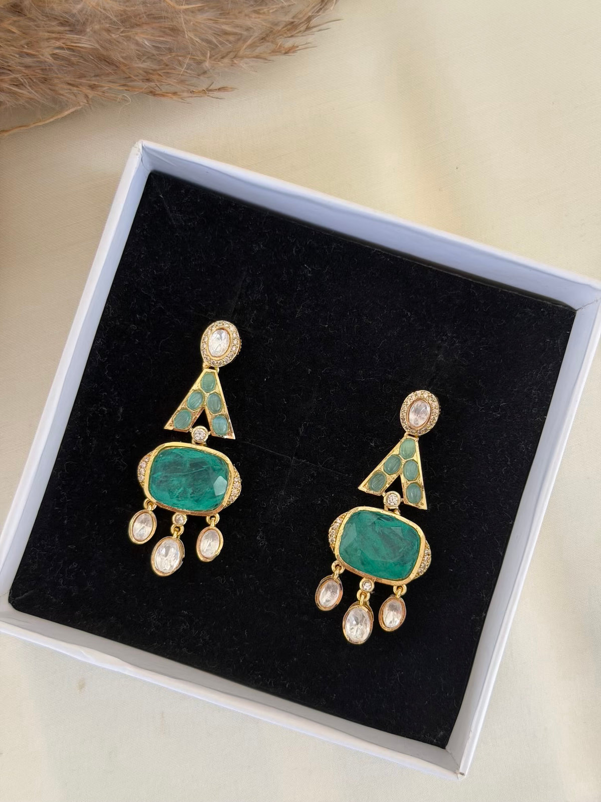 Emerald Cushion Dangler Earrings with Kundan Drops