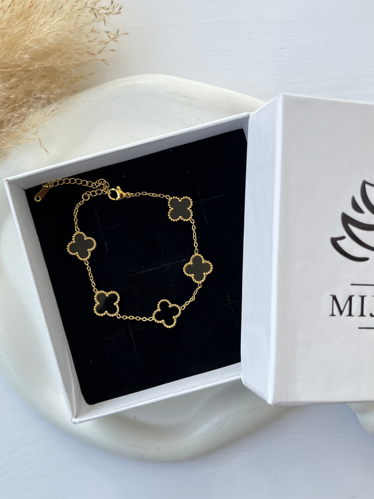 Black Clover Rakhi Gift Combo – Necklace, Studs & Elsie Bracelet