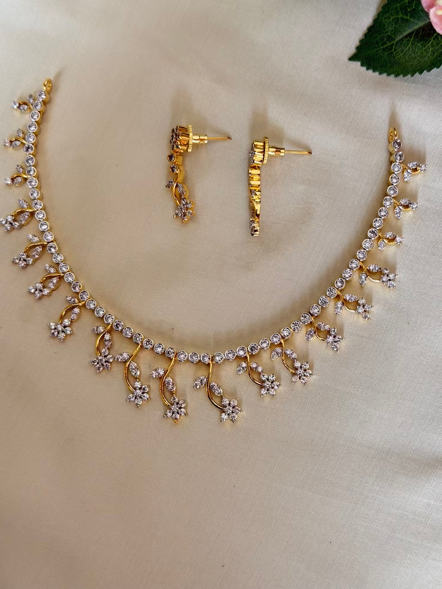 Elegant diamond look alike set