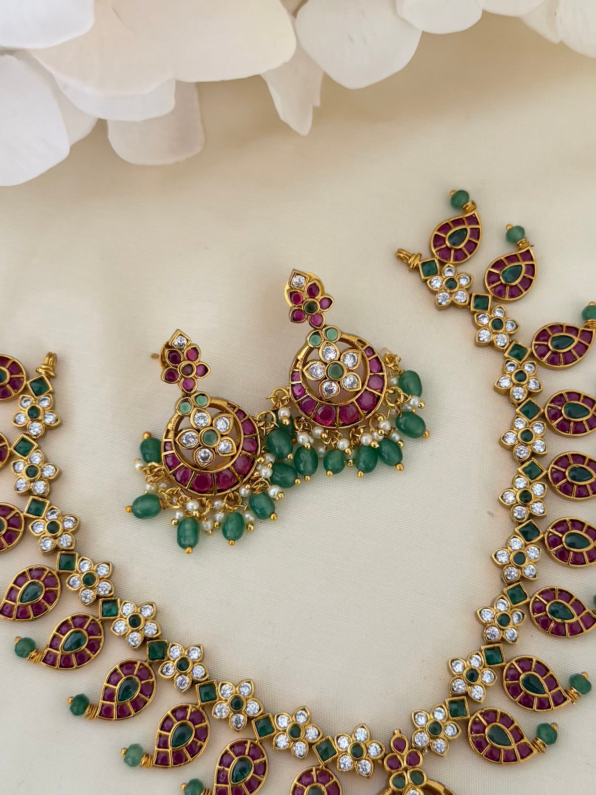 Kemp Mango Motif Necklace Set with Chaandbali Pendant and Emerald Bead Earrings