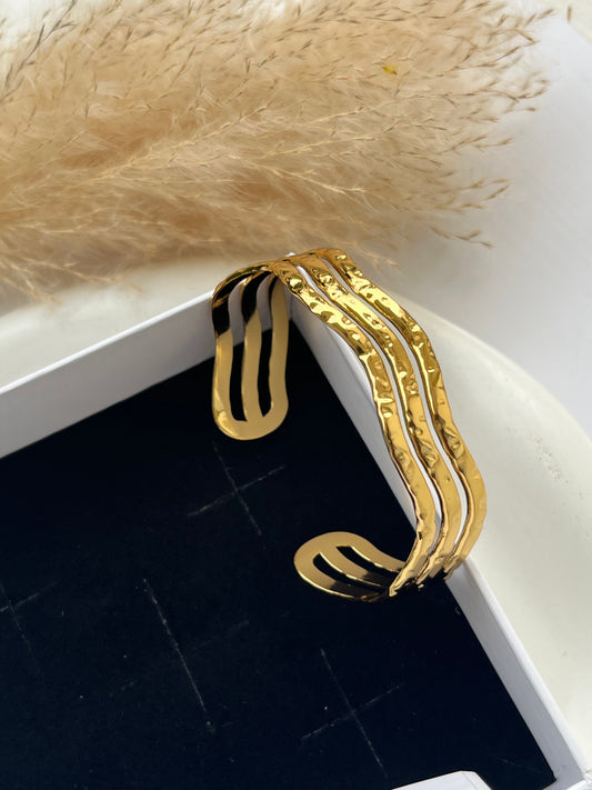 Aster Bracelet Cuff