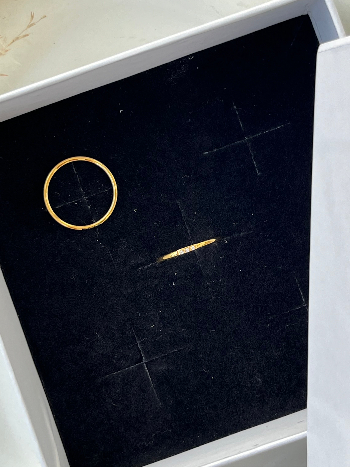 Lilly Ring