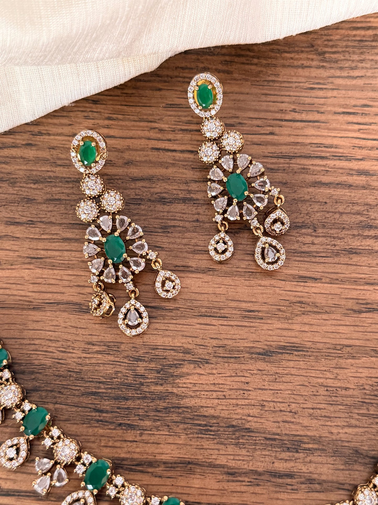 Premium Designer Victorian Necklace Set
