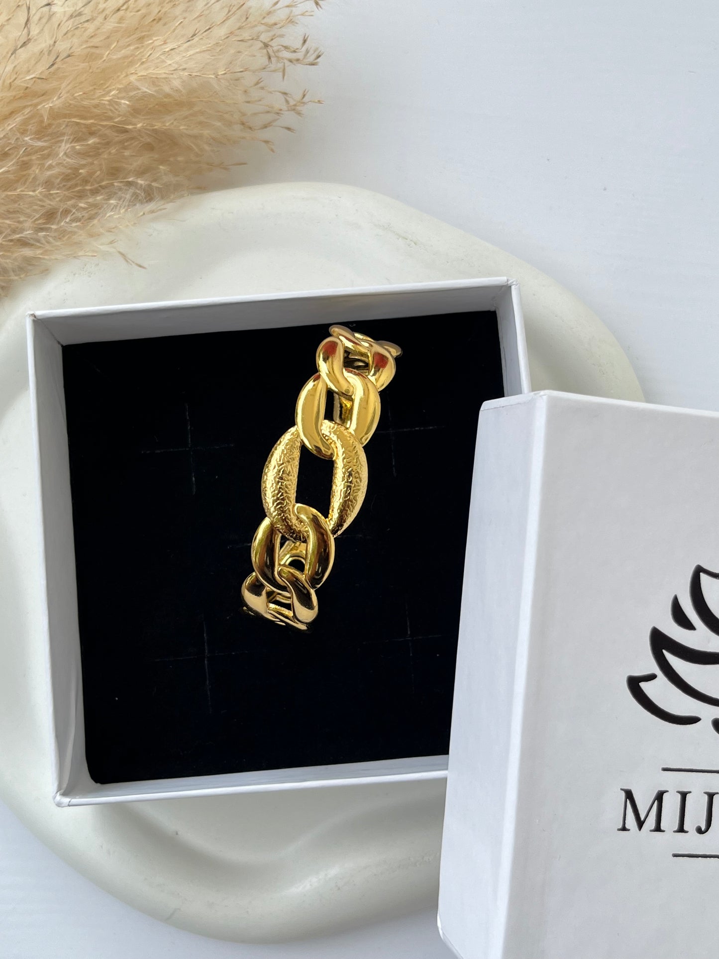 Margot Bracelet Cuff