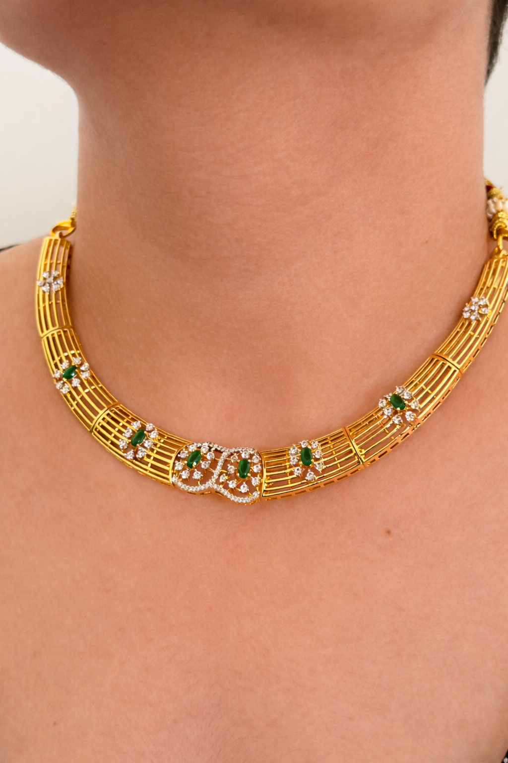 Real Diamond Look Designer Kanti Necklace Set