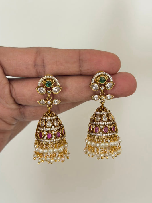Emerald Jhumka Earrings