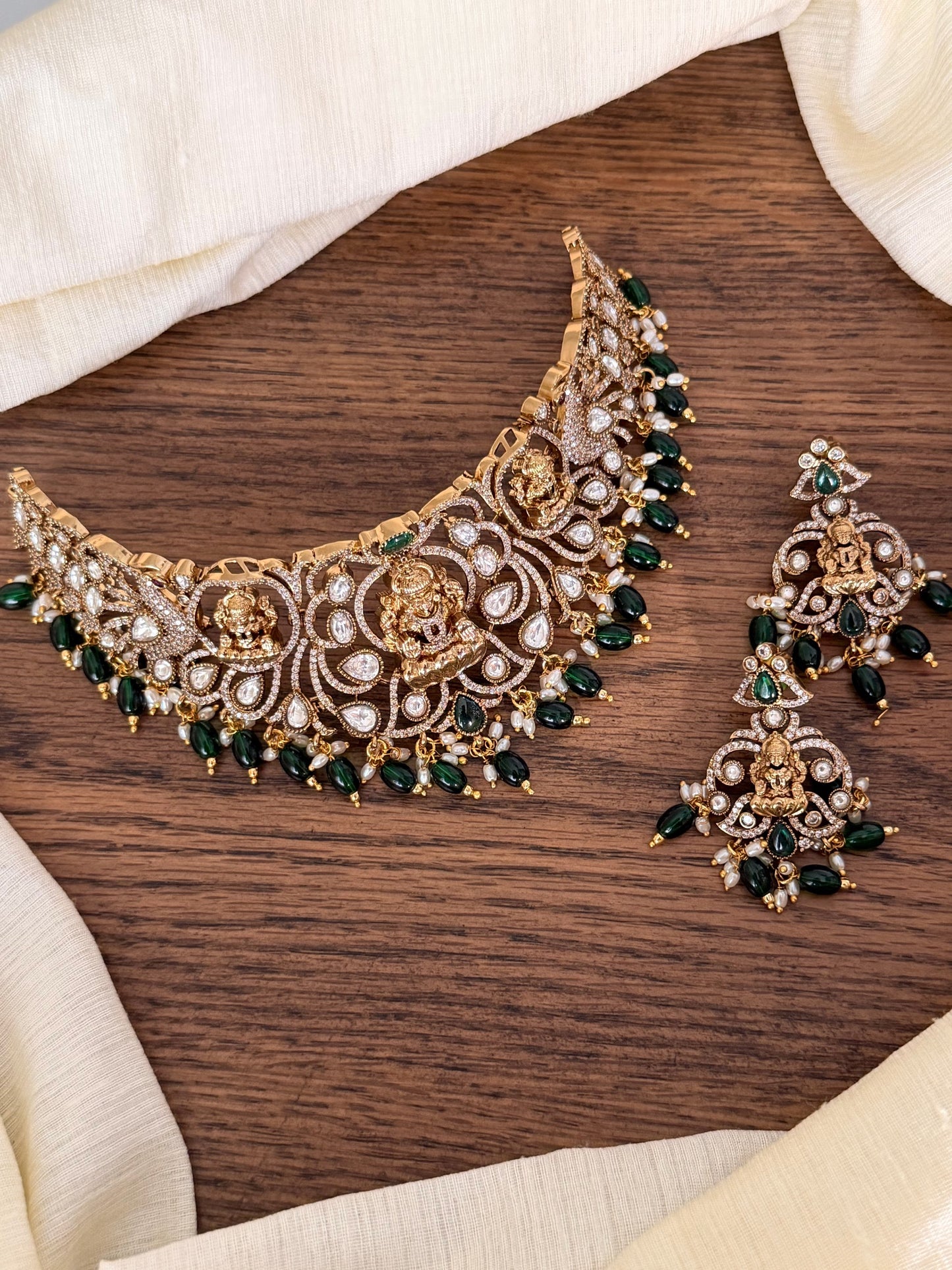 Premium Designer Victorian Bridal Choker Set