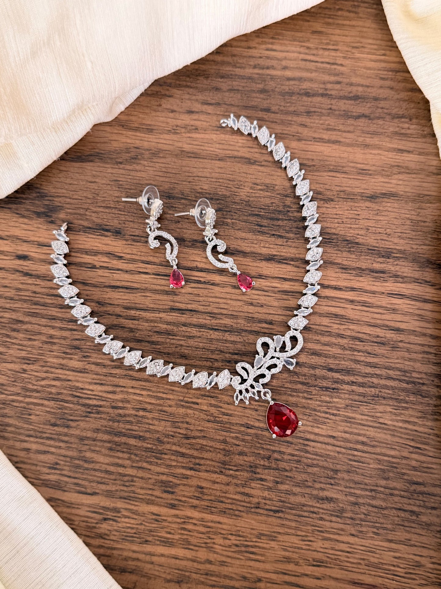 Silver tone Party Wear Necklace Set