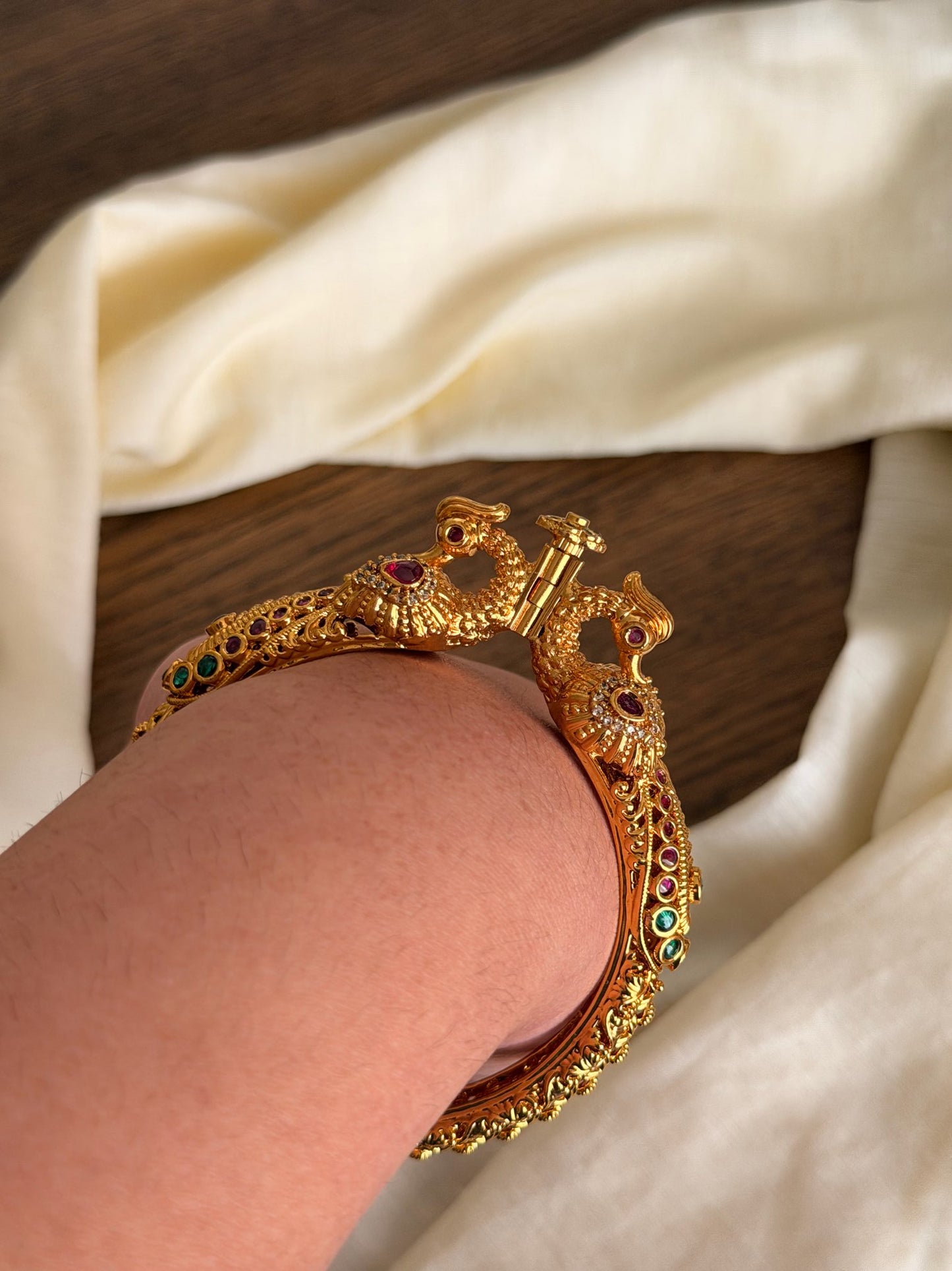 Temple Style Openable Kada – Set of 2