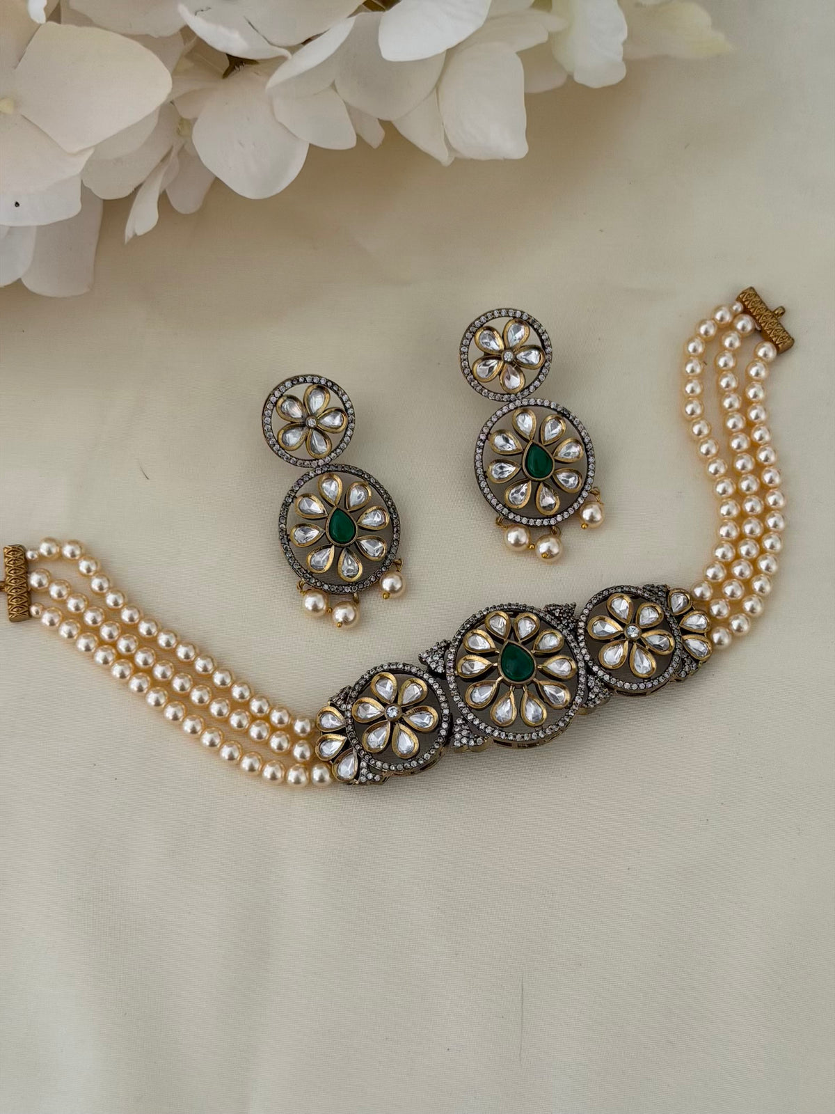 Victorian Kundan-Style Pearl Choker Set with Emerald Centre Stone and Round Earrings
