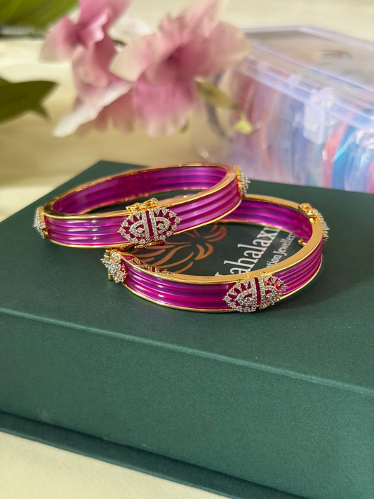 Elegant Color changeable bangle set