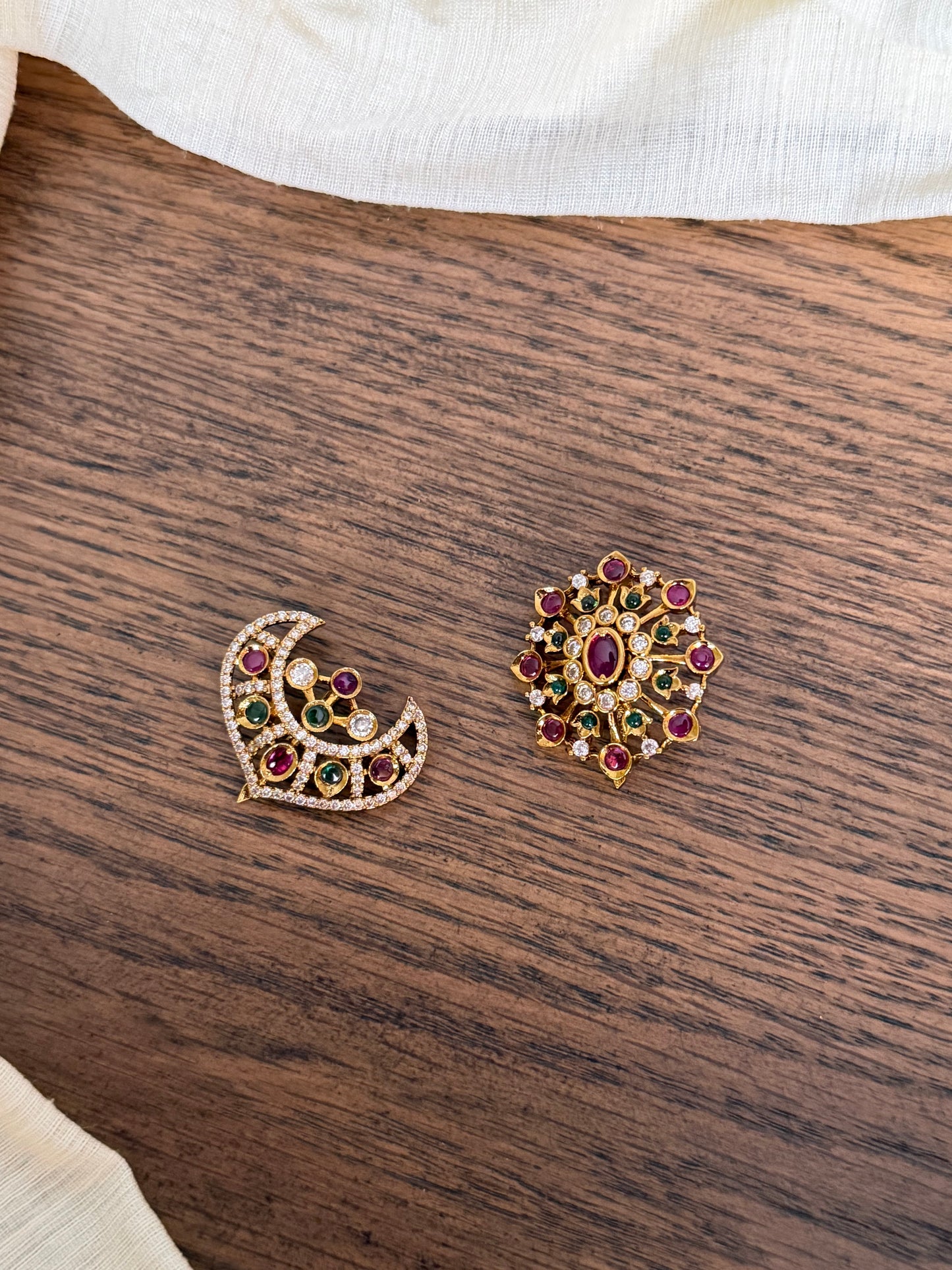 Cute kemp stone surya chandra hair accessory