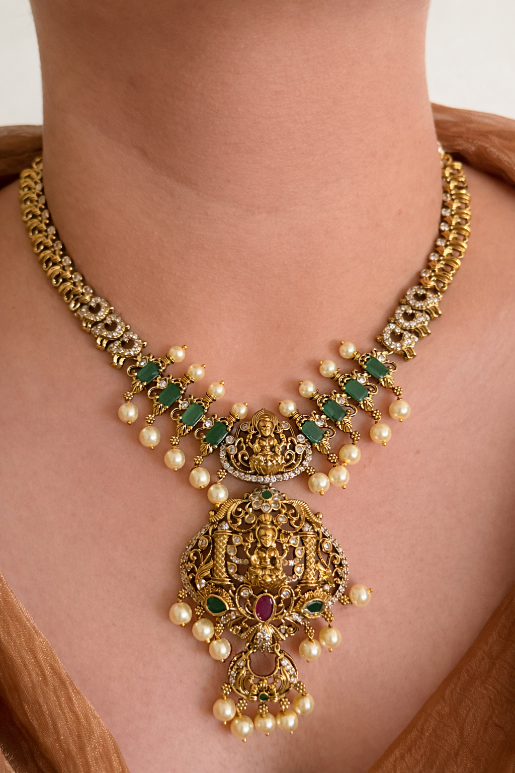 Bridal Nakshi Combo Jewellery Set – Short Necklace, Long Haram & Maang Tikka