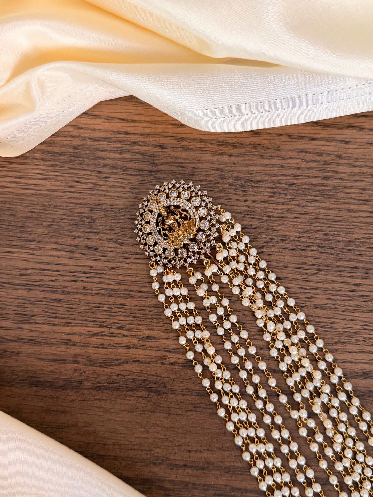 Temple Style Pearl Jada with Green Drops – Bridal Hair Jewellery