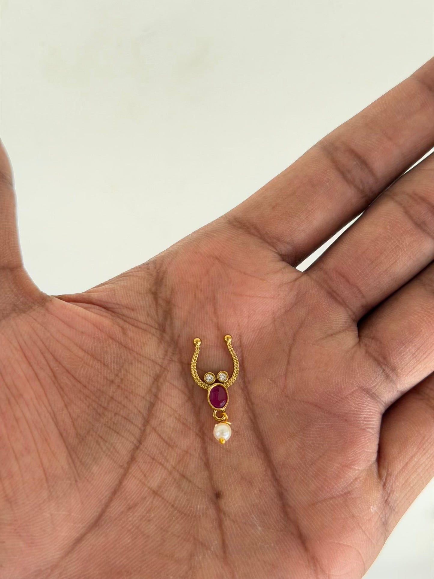 Cute Nose Pin