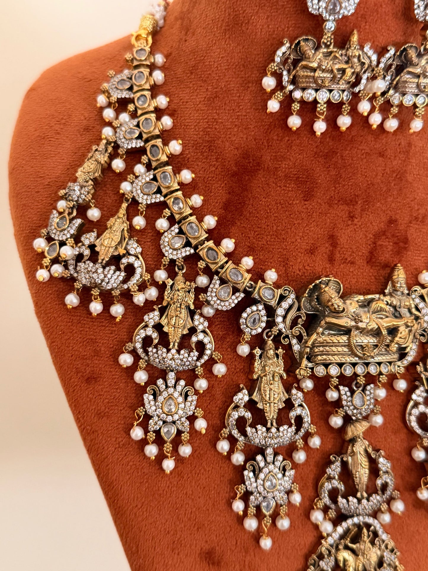 Grand Dashavatar Bridal Necklace Set