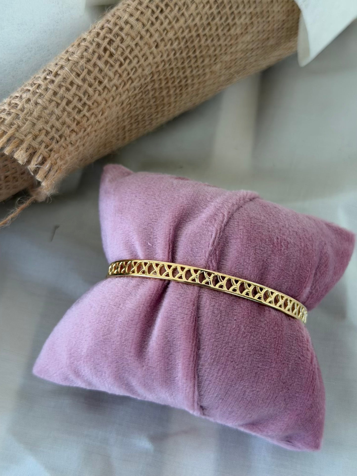 Beautiful Diamond Look Bracelet