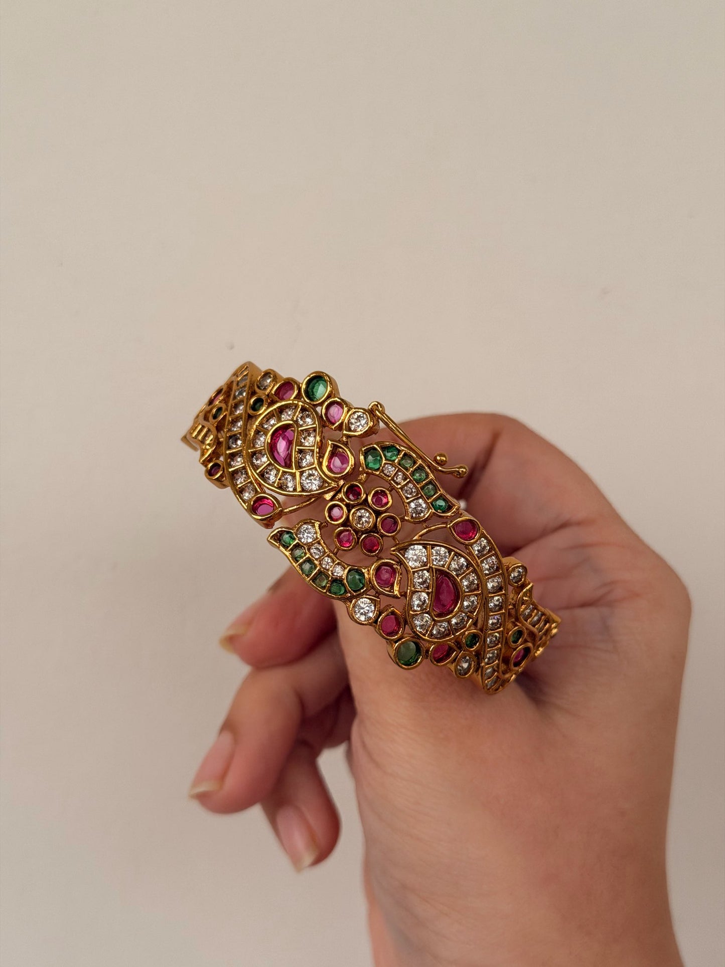 Openable Kemp Stone Kada with CZ Detailing
