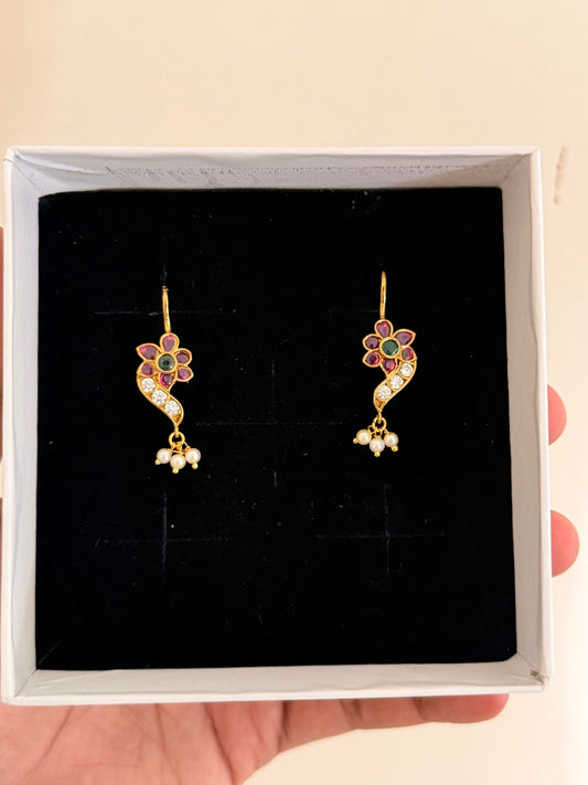 2-in-1 Kemp Stone Floral Bugadi & Hook Earrings with Pearls
