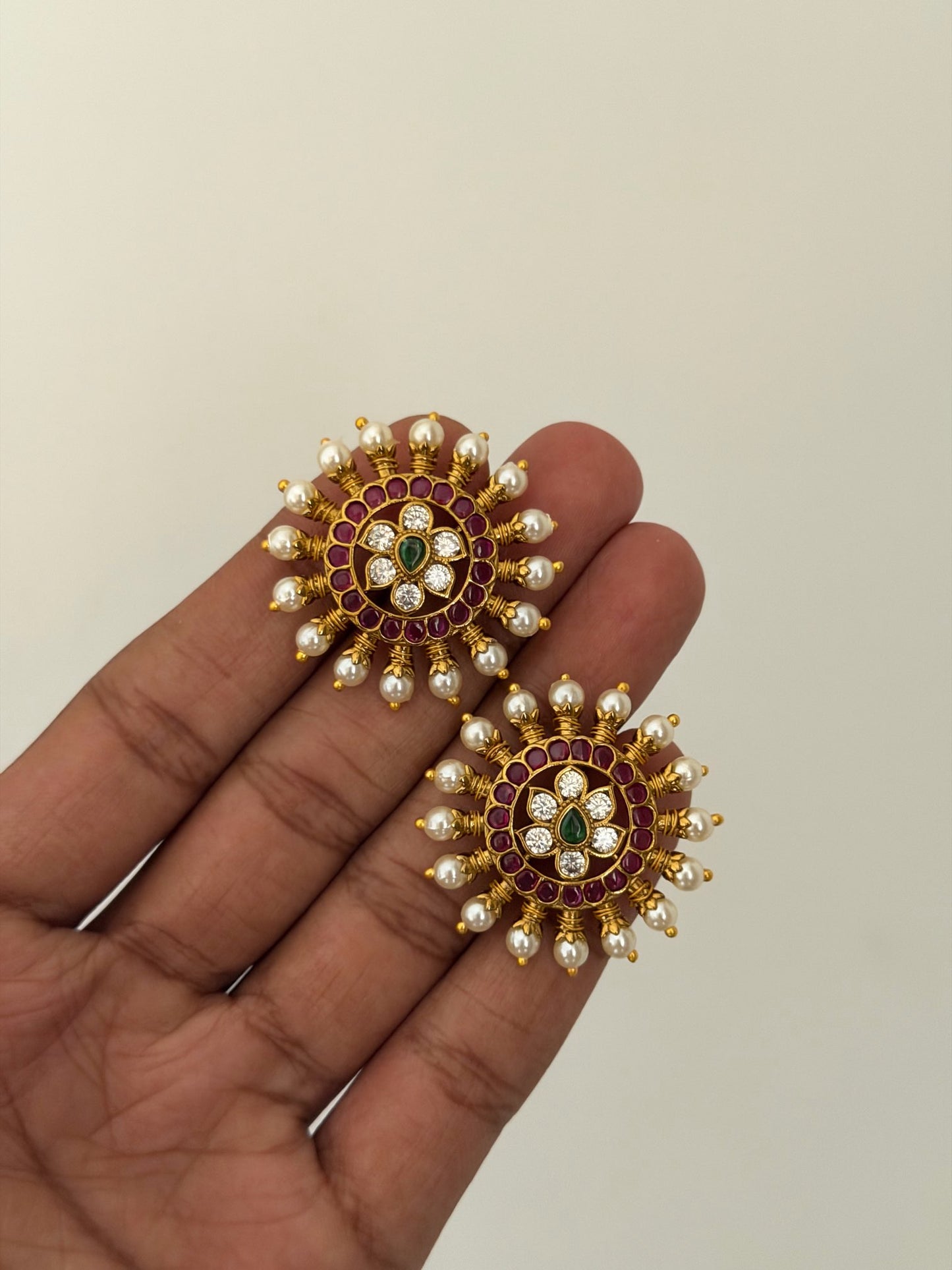 Premium Kemp Pearl Studs