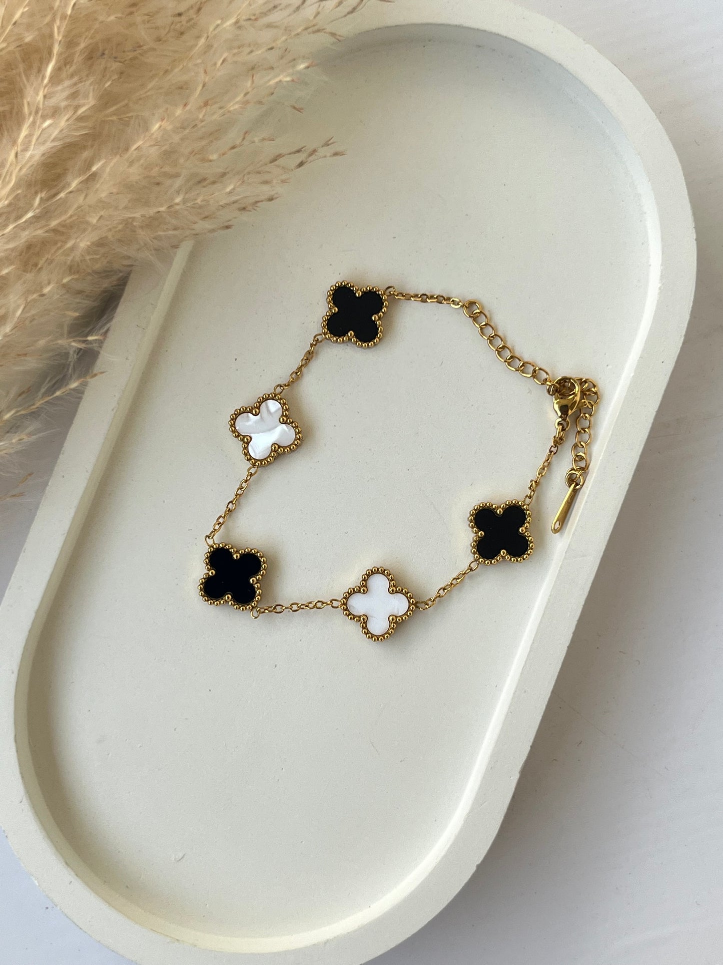 Elsie Bracelet - Black & White