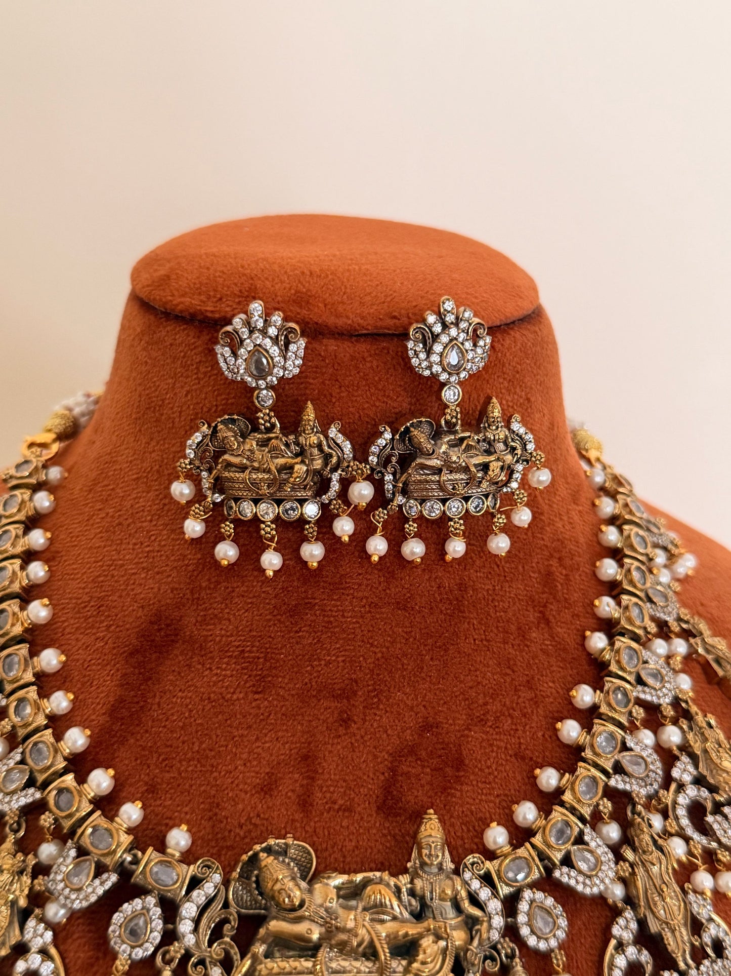 Grand Dashavatar Bridal Necklace Set