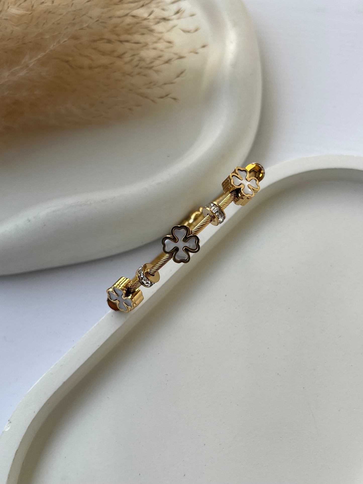 Clover Band