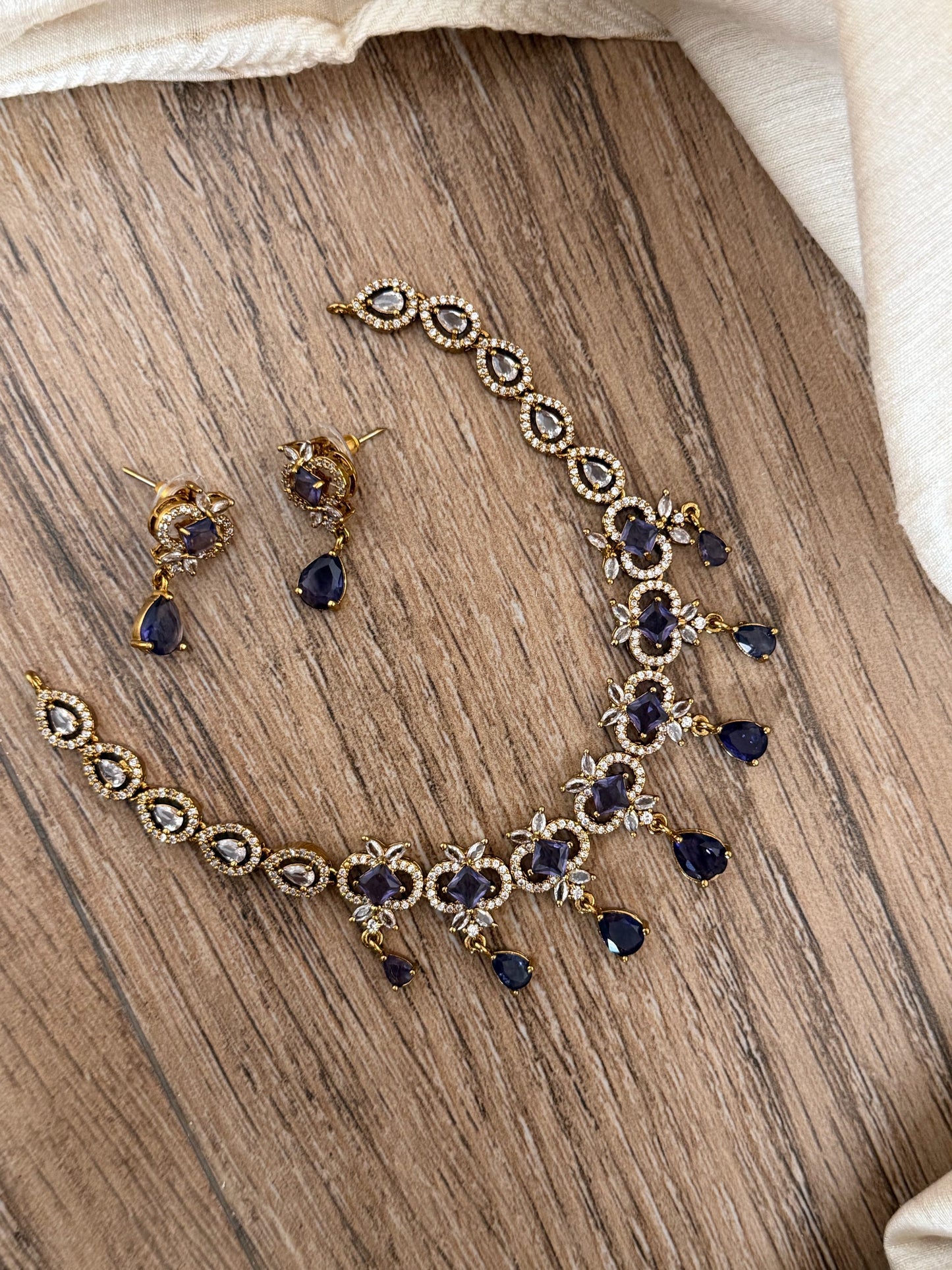 Diamond Look Necklace Set with Earrings